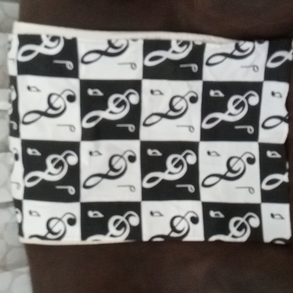 Black And White Musical Notes Cotton Tea Towel - Picture 1 of 3